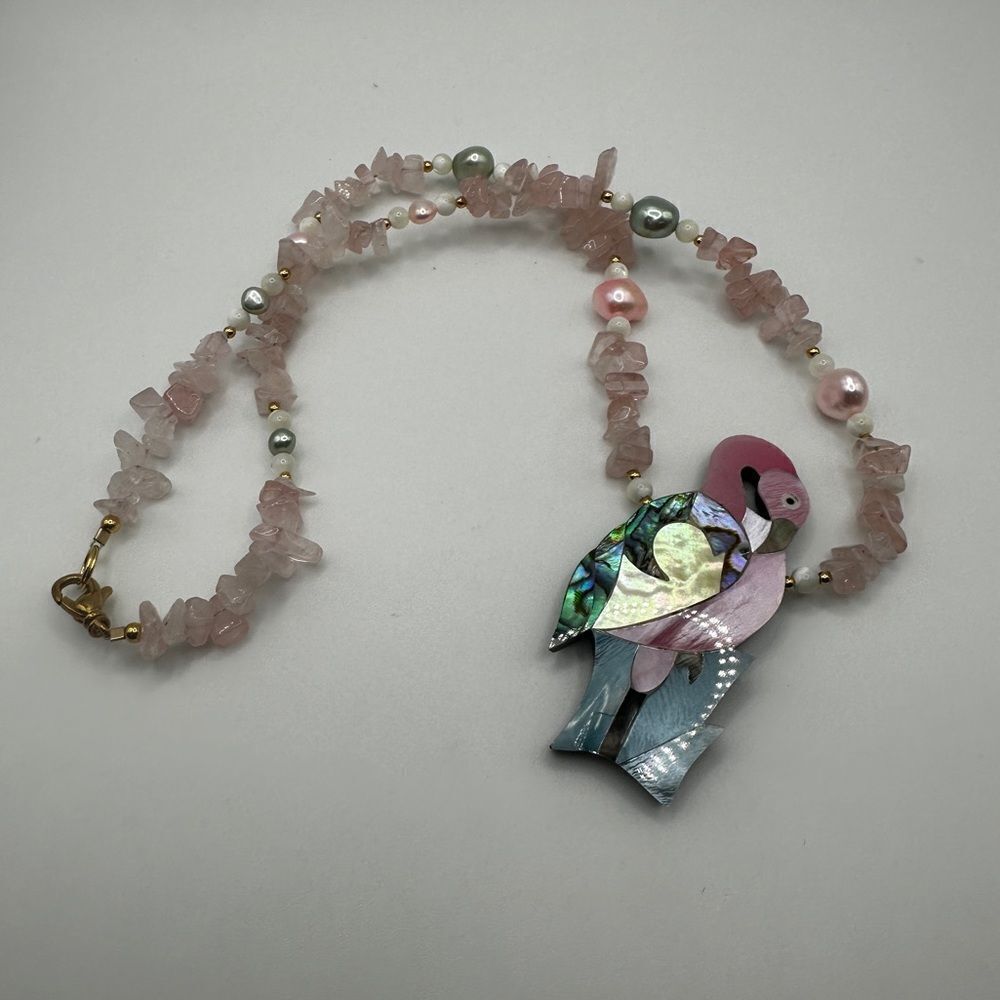 Vintage Lee Sands mother of pearl flamingo with rose quartz and pearls necklace!